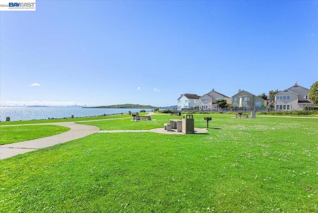 Image 47 of property listing at 130 Lakeshore Ct, Richmond, CA 94804