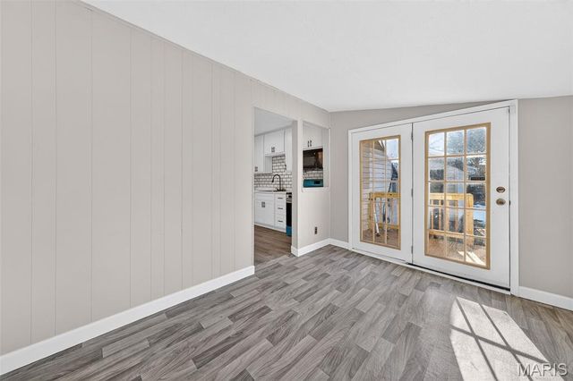 2506 Shannonaire Drive, Jennings, MO 63136