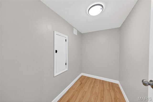 2506 Shannonaire Drive, Jennings, MO 63136