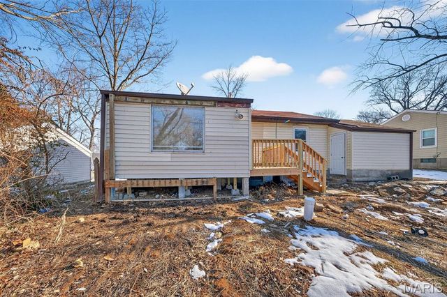 2506 Shannonaire Drive, Jennings, MO 63136