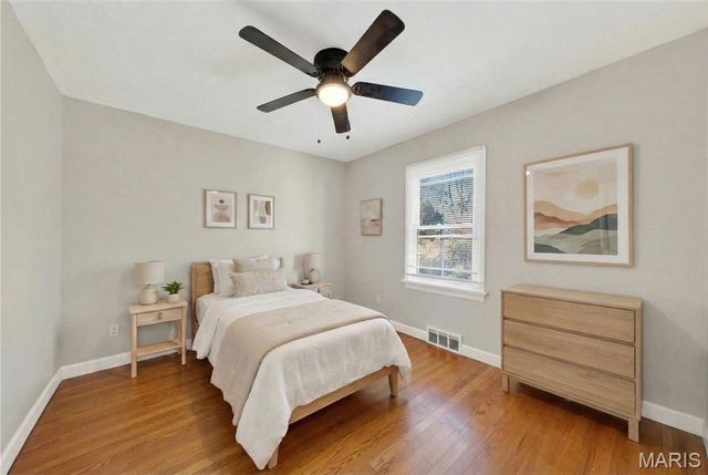 2506 Shannonaire Drive, Jennings, MO 63136