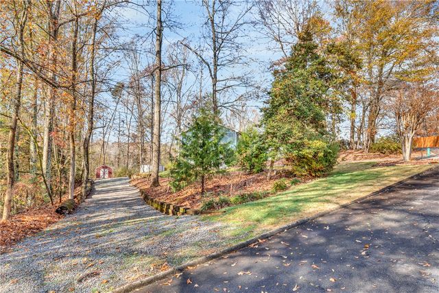 320 Longview Terrace, Easley, SC 29642
