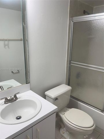 8321 NW 7th Street 1407, Miami, FL 33126