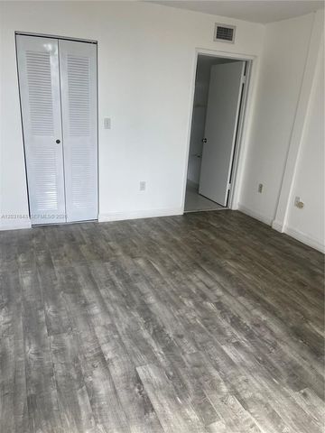 8321 NW 7th Street 1407, Miami, FL 33126
