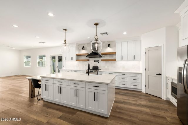 938 E CORONADO Road, Phoenix, AZ 85006