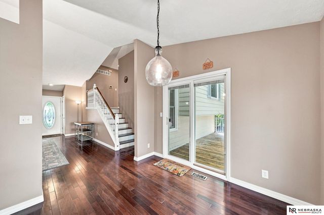 5201 NW 7th Street, Lincoln, NE 68521