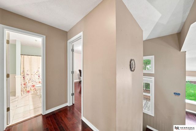 5201 NW 7th Street, Lincoln, NE 68521