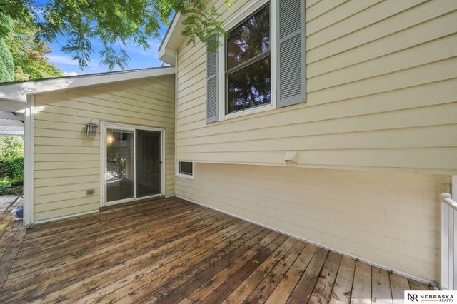 5201 NW 7th Street, Lincoln, NE 68521