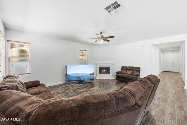 37889 Old Adobe Court, Palmdale, CA 93552