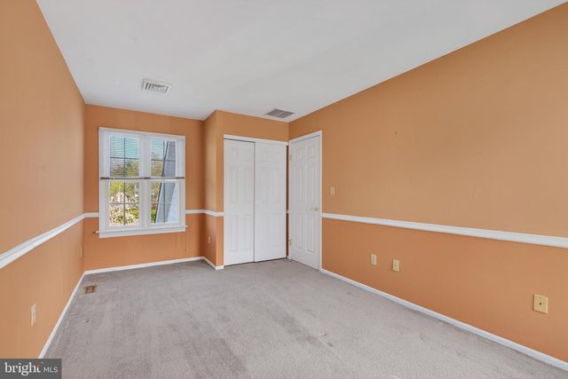 4 LINA DR, New Egypt, NJ 08533