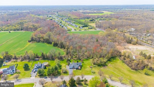 4 LINA DR, New Egypt, NJ 08533