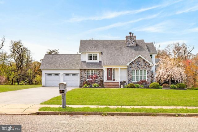 4 LINA DR, New Egypt, NJ 08533