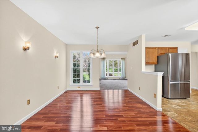 4 LINA DR, New Egypt, NJ 08533