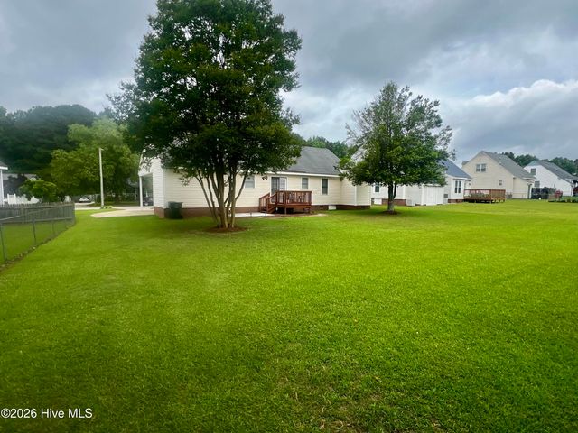 2904 Flowers Drive N, Wilson, NC 27896