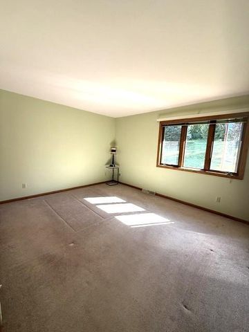 7319 Meadow Valley Road, Middleton, WI 53562