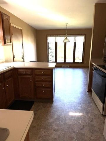 7319 Meadow Valley Road, Middleton, WI 53562