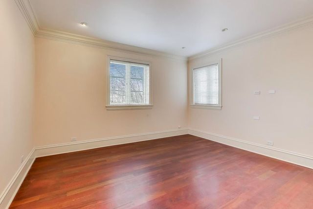 1718 W Wrightwood Avenue, Chicago, IL 60614