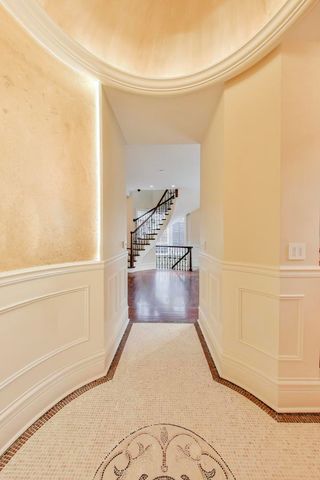 1718 W Wrightwood Avenue, Chicago, IL 60614