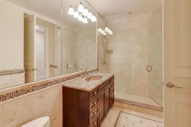 1718 W Wrightwood Avenue, Chicago, IL 60614