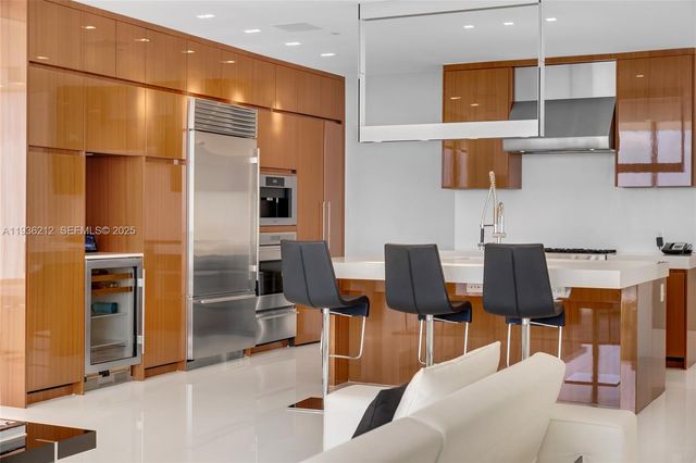 9701 Collins Ave 1405S, Bal Harbour, FL 33154