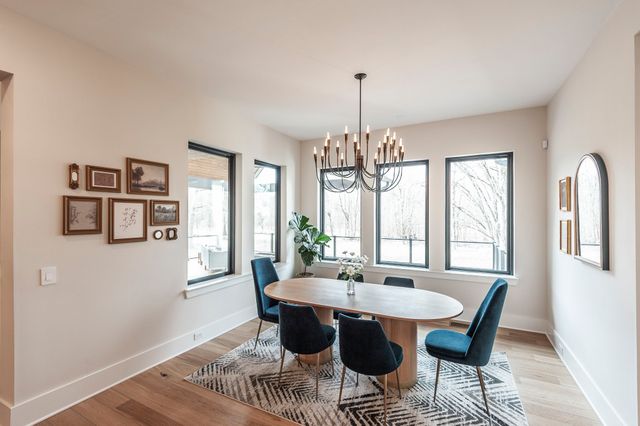 1305 Twin Springs Dr, Brentwood, TN 37027