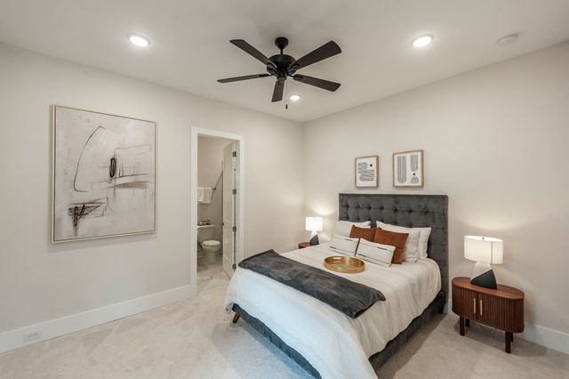 1305 Twin Springs Dr, Brentwood, TN 37027