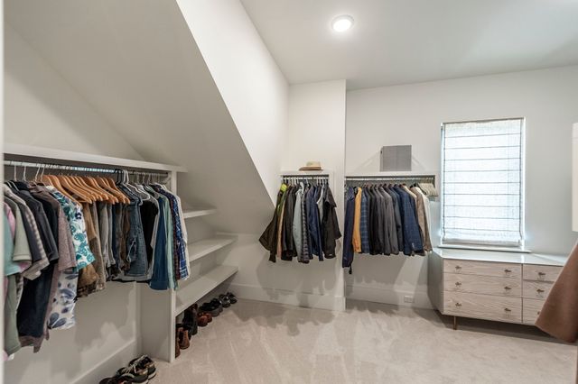 1305 Twin Springs Dr, Brentwood, TN 37027