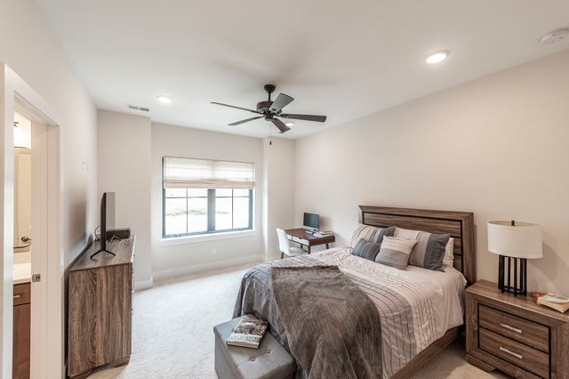 1305 Twin Springs Dr, Brentwood, TN 37027