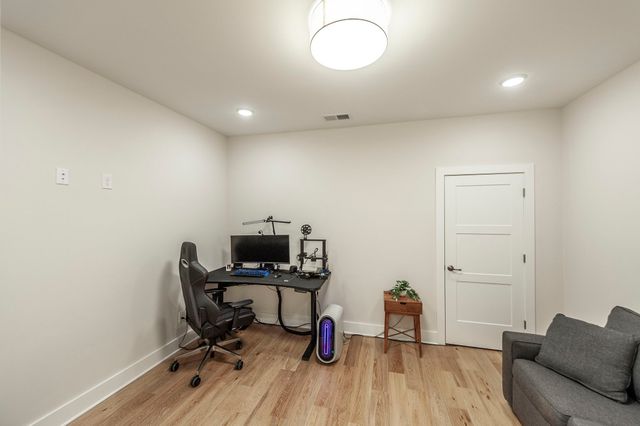 1305 Twin Springs Dr, Brentwood, TN 37027