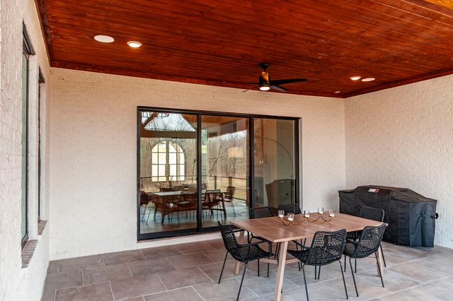 1305 Twin Springs Dr, Brentwood, TN 37027