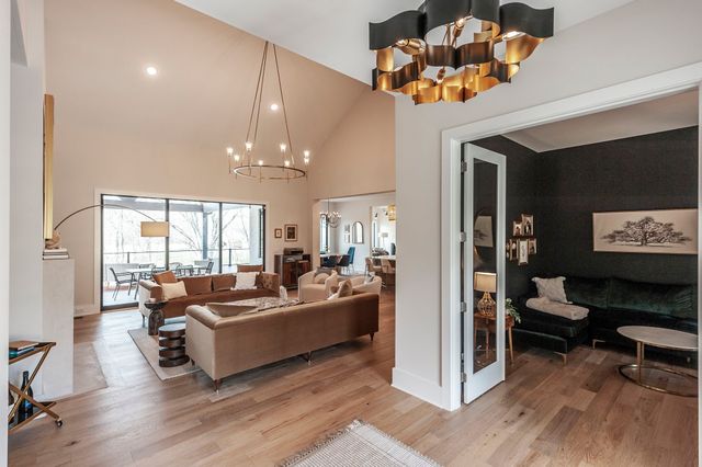 1305 Twin Springs Dr, Brentwood, TN 37027