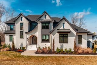 1305 Twin Springs Dr, Brentwood, TN 37027