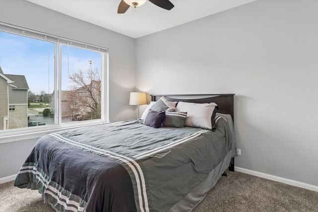 2779 Woodmere Drive 2779, Darien, IL 60561