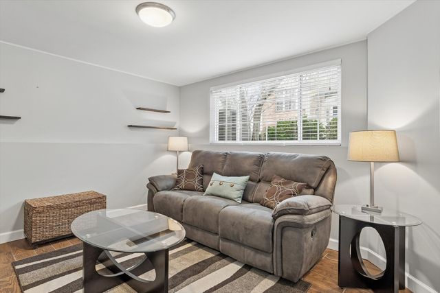 2779 Woodmere Drive 2779, Darien, IL 60561