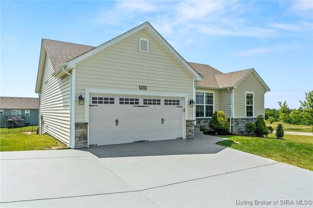 3802 Carnation Court, Jeffersonville, IN 47130