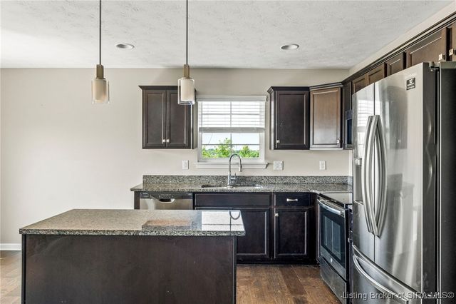 3802 Carnation Court, Jeffersonville, IN 47130