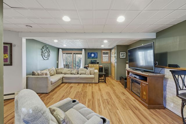 41 Overlook Drive, New Milford, CT 06776