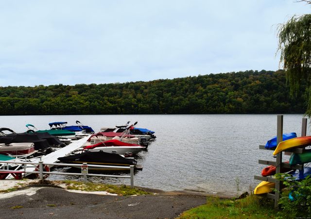 41 Overlook Drive, New Milford, CT 06776