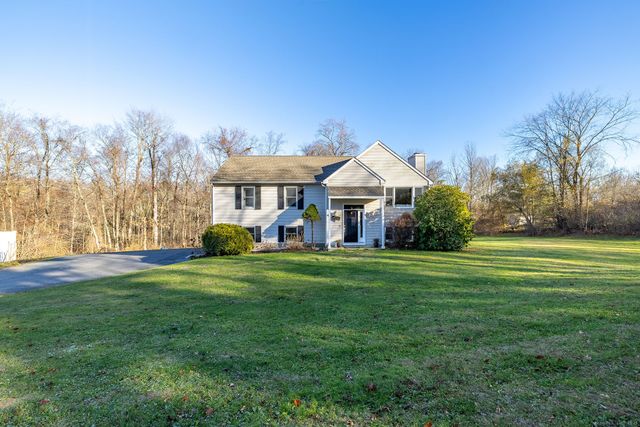 41 Overlook Drive, New Milford, CT 06776