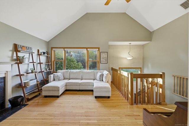 41 Overlook Drive, New Milford, CT 06776