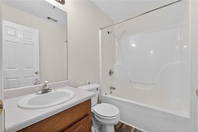 846 Campbell Rd, Covington, GA 30014