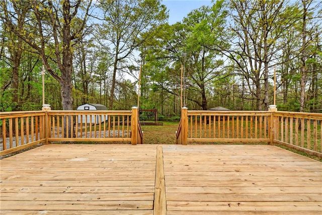 846 Campbell Rd, Covington, GA 30014