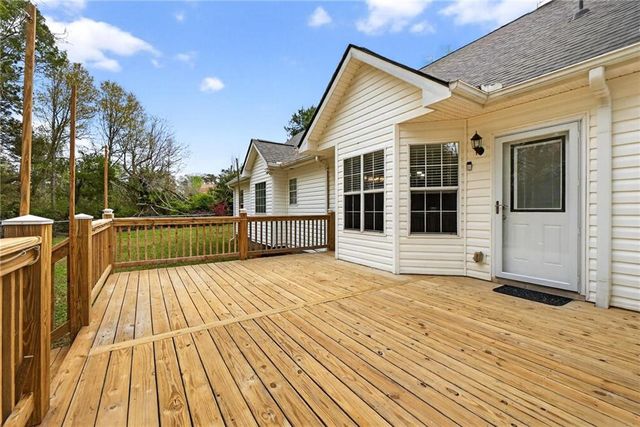 846 Campbell Rd, Covington, GA 30014