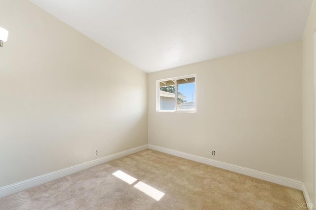 1004 E Myrtle Street, Hanford, CA 93230