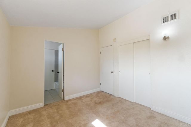 1004 E Myrtle Street, Hanford, CA 93230