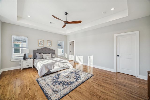 1003 E 28th Street, Houston, TX 77009