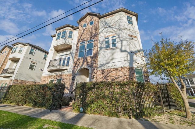 1003 E 28th Street, Houston, TX 77009