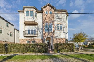 1003 E 28th Street, Houston, TX 77009