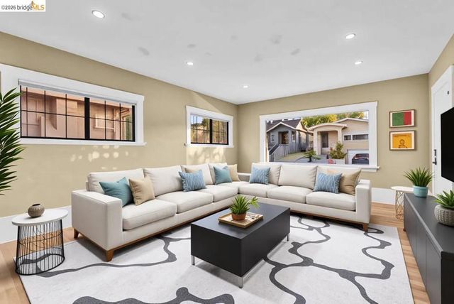 3275 Hyde, Oakland, CA 94601