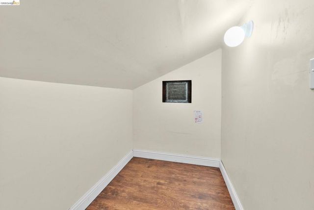 3275 Hyde, Oakland, CA 94601